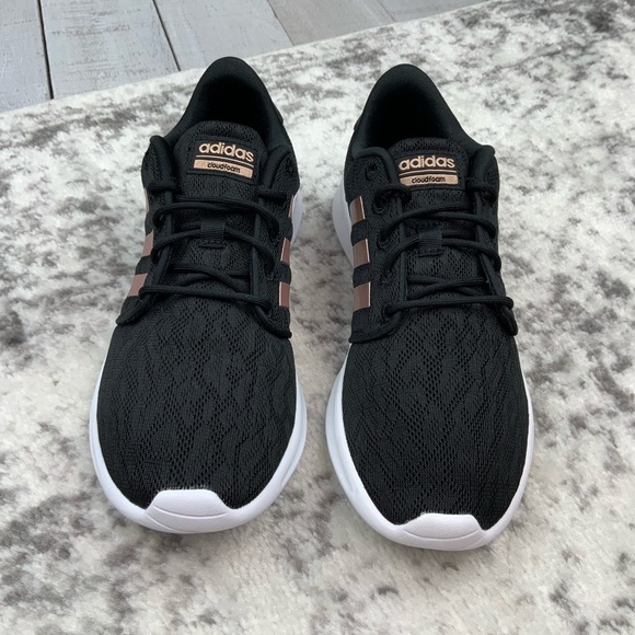 NIB Adidas QT Racer women’s running shoes - Picture 2 of 8